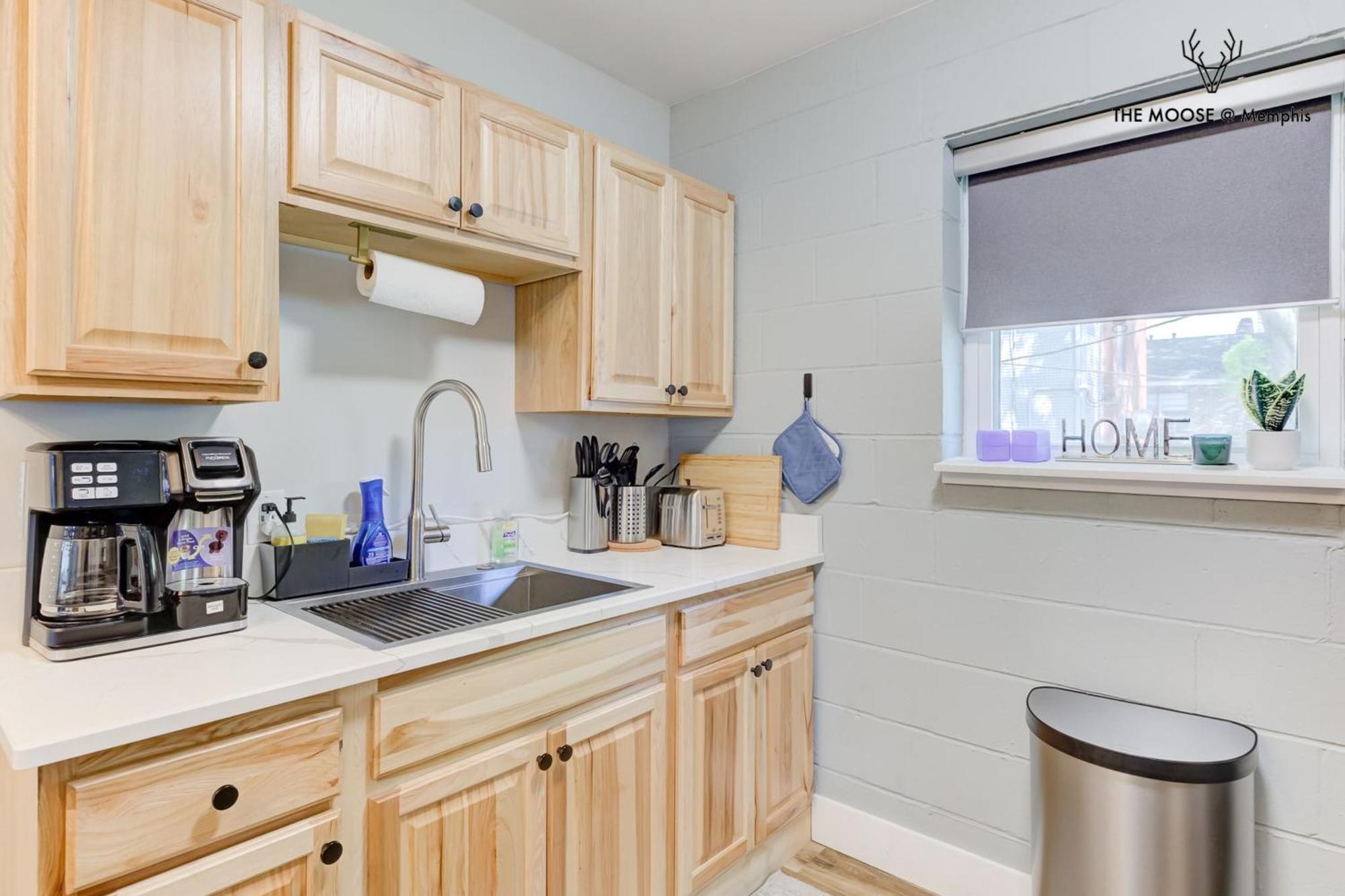 The Moose #11 - Luxe Modern Loft With King Bed, Free Parking & Wi-Fi Apartment Memphis Bagian luar foto